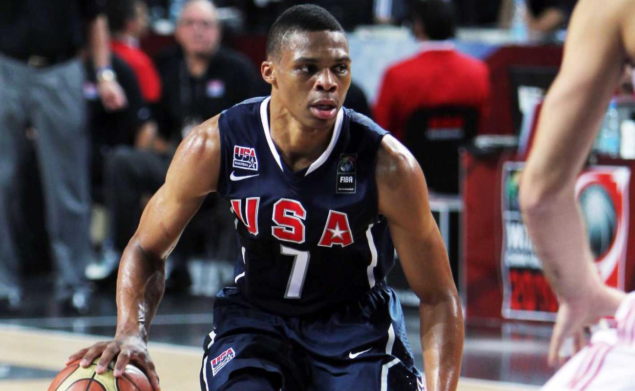  Russel Westbrook (L) of USA in action at the 2010 World Championships of Basketball during the final game between USA and Turkey