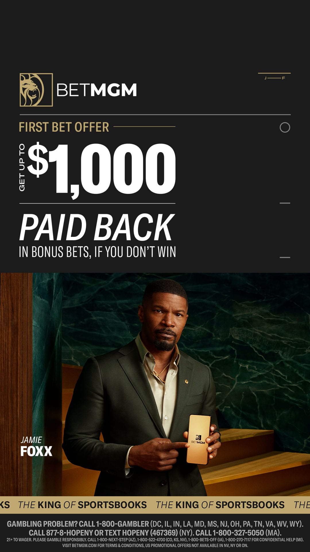 Actor Jamie Foxx on the Welcome Offer BetMGM's banner.