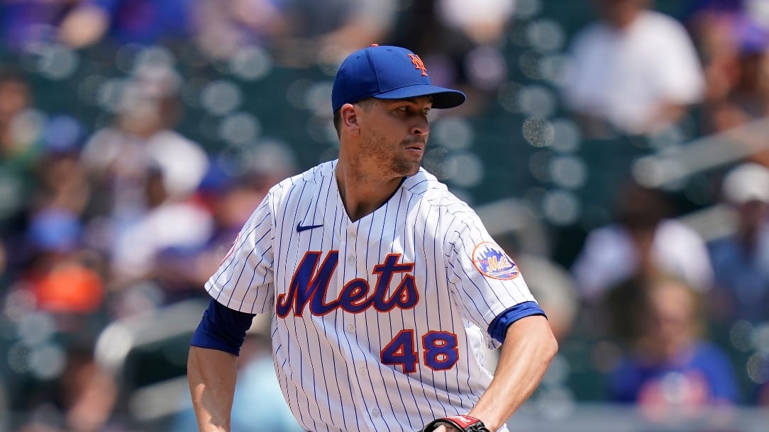 New York Mets' Jacob deGrom (48) during the first inning of the first baseball game of a doubleheader against the Milwaukee Brewers Wednesday, July 7, 2021, in New York. (AP Photo/Frank Franklin II)