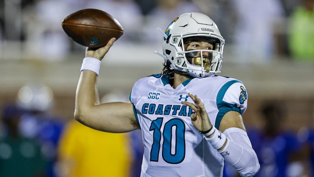 Coastal Carolina has won 10 or more games in each of the last two seasons, but the Chanticleers still aren't favorites in the Sun Belt championship odds market for 2022.