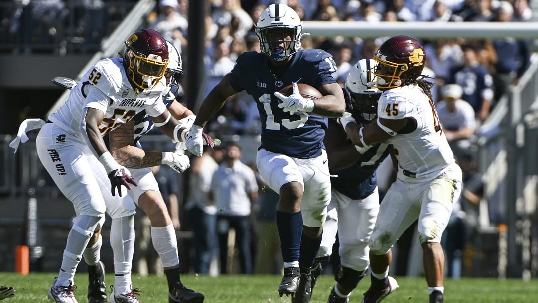 Penn State is a contender in the college football betting odds market.