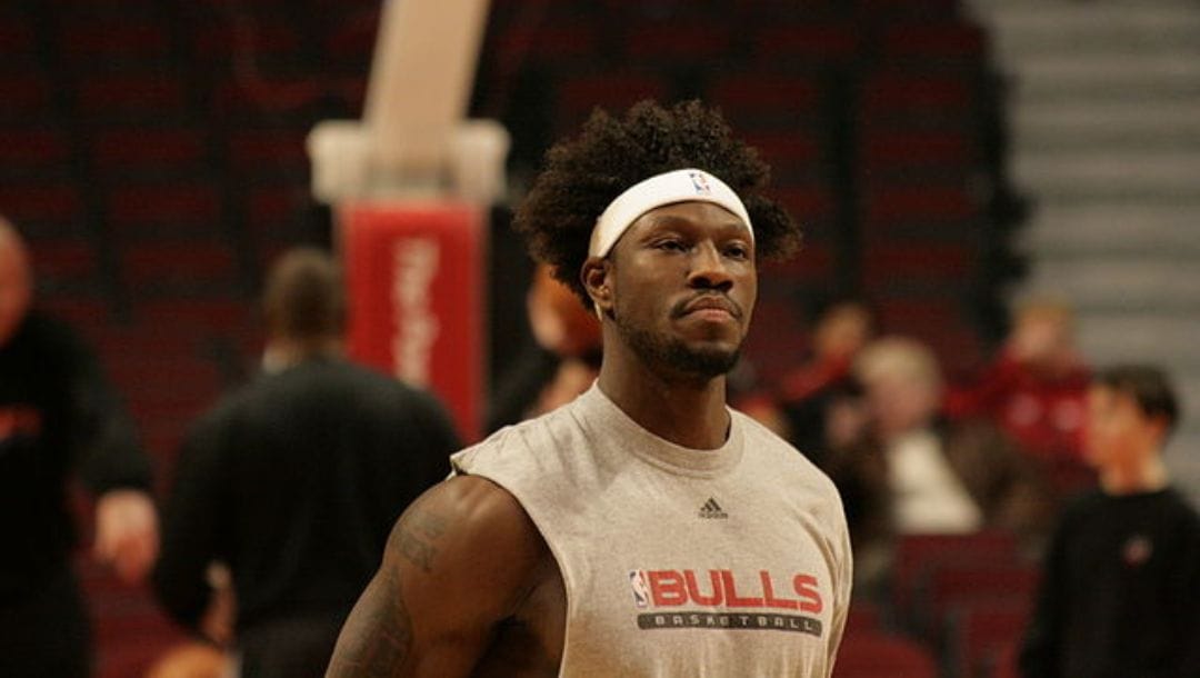 Ben Wallace in a shootaround session for the Chicago Bulls.