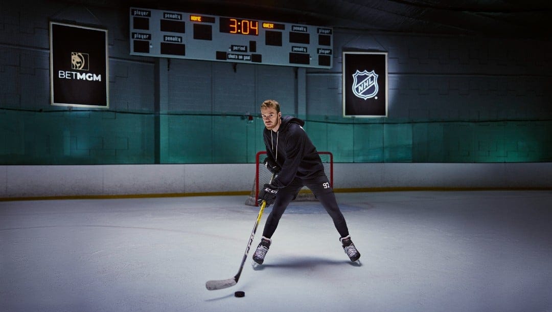 Connor McDavid playing ice hockey