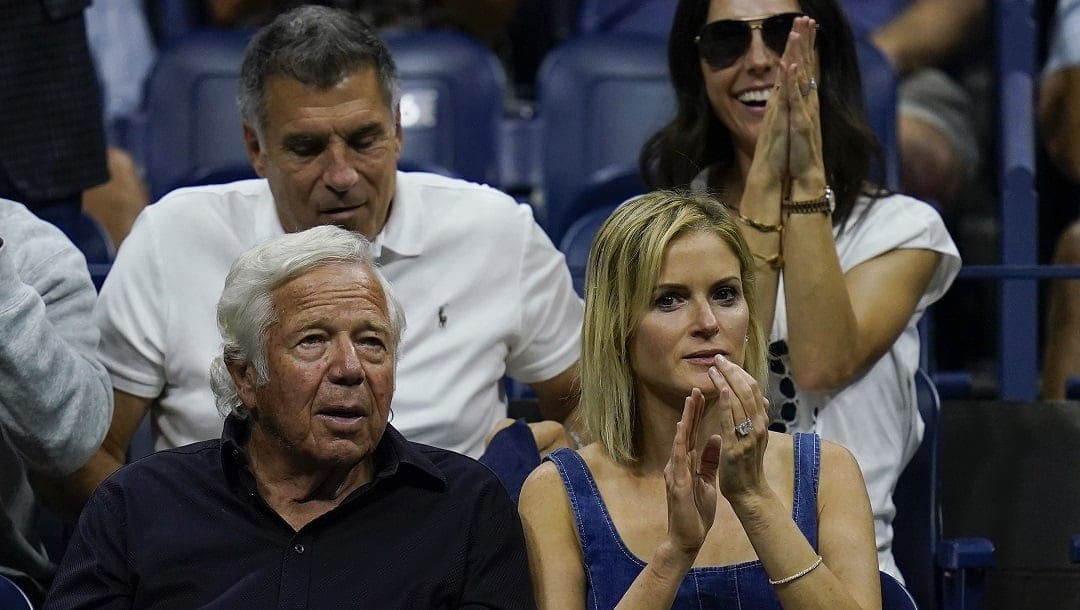 Many people are wondering about the age and profession of Dr. Dana Blumberg, Robert Kraft’s New Wife.