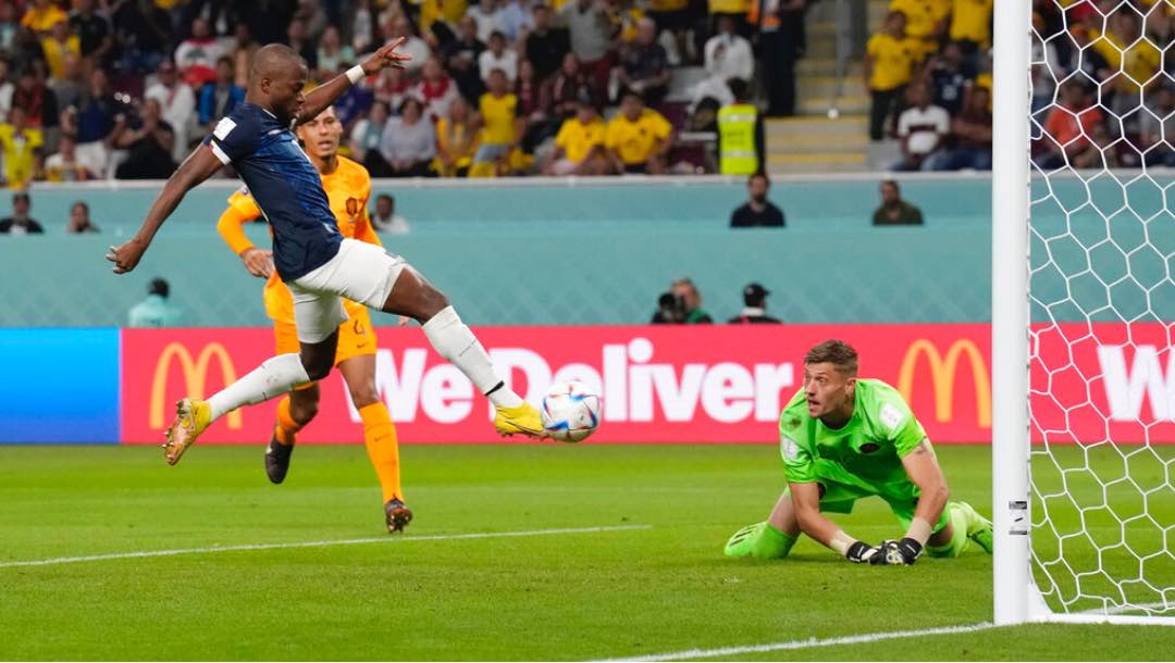 Ecuador's Enner Valencia scores a goal during the World Cup group A soccer match between Netherlands and Ecuador, at the Khalifa International Stadium in Doha, Qatar, Friday, Nov. 25, 2022.