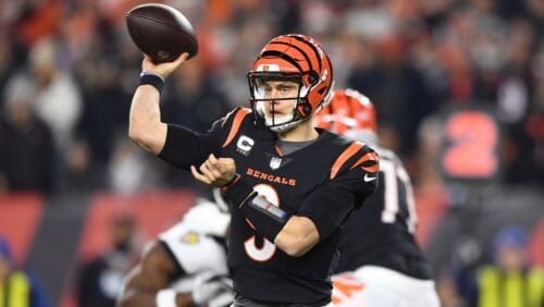 Cincinnati Bengals quarterback Joe Burrow (9) throws a pass