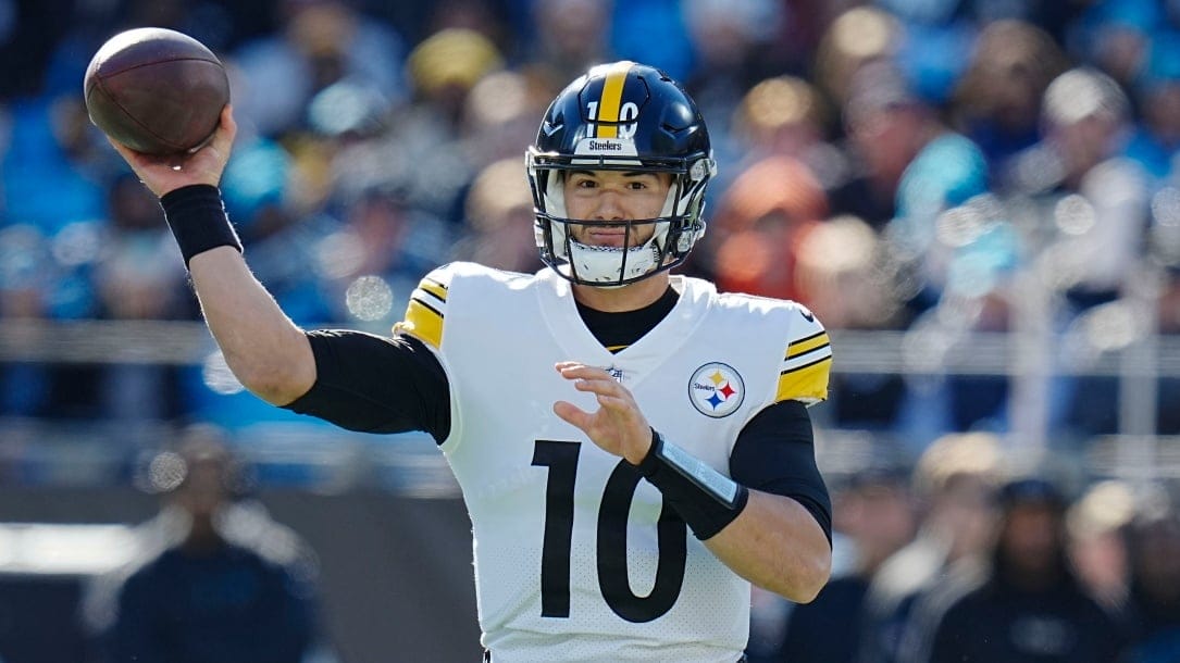 Pittsburgh Steelers quarterback Mitch Trubisky passes during the first half an NFL football game between the Carolina Panthers and the Pittsburgh Steelers on Sunday, Dec. 18, 2022, in Charlotte, N.C. (AP Photo/Rusty Jones)