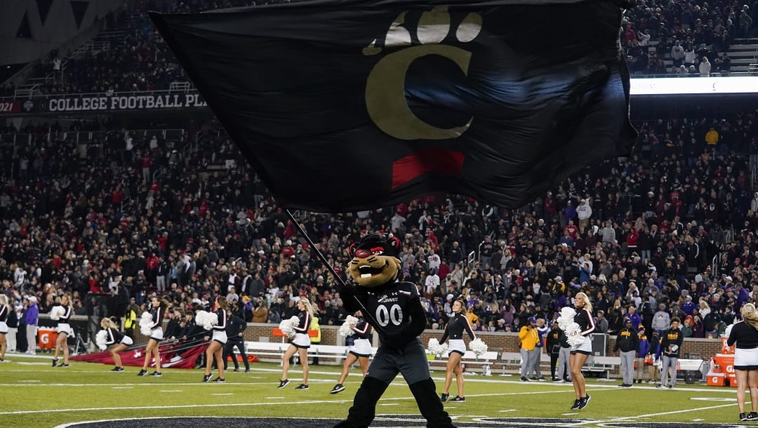 2020 college football season preview: Cincinnati Bearcats win