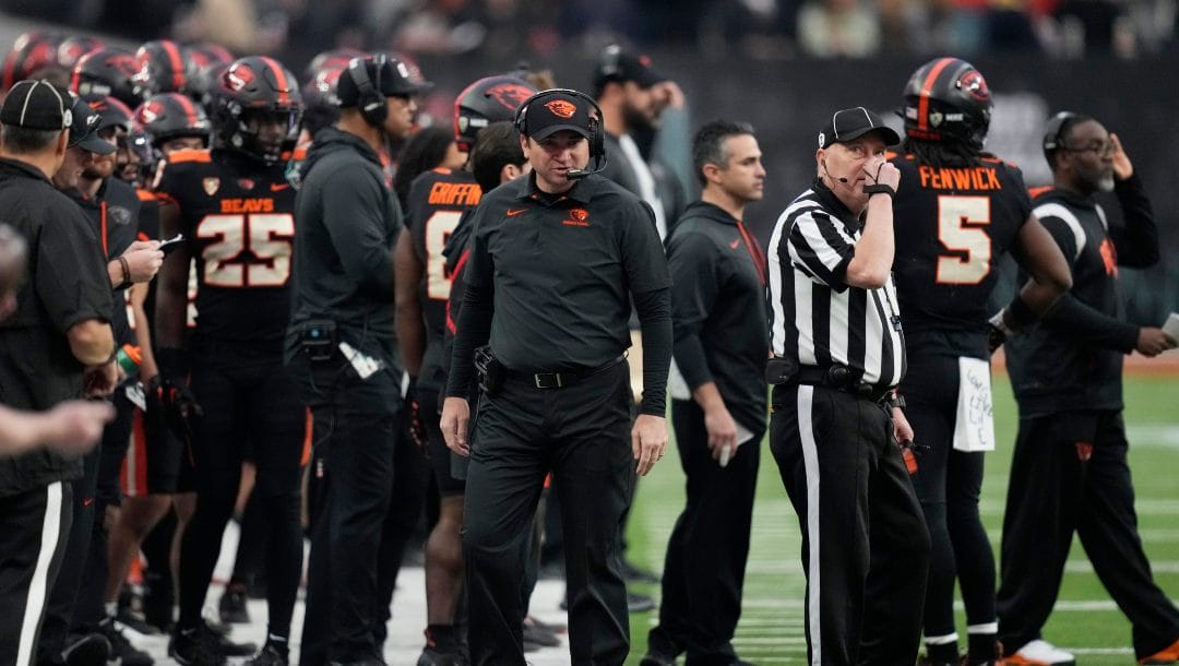 Oregon State Football Odds: 2023 Win Total & Pac-12 Championship