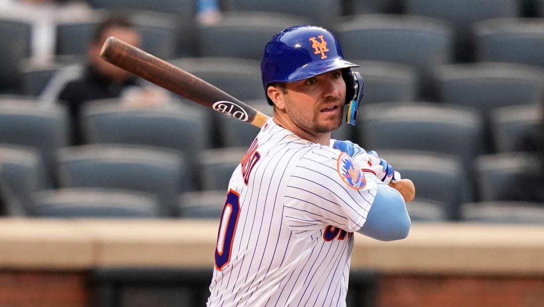 New York Mets' Pete Alonso (20) hits a double during the sixth inning in the first baseball game of a doubleheader against the Miami Marlins Wednesday, Sept. 27, 2023, in New York. (AP Photo/Frank Franklin II)