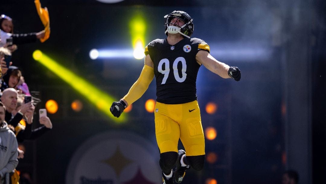 Pittsburgh Steelers linebacker T.J. Watt (90) is introduced before an NFL football game, Sunday, Oct. 8, 2023, in Pittsburgh, PA.