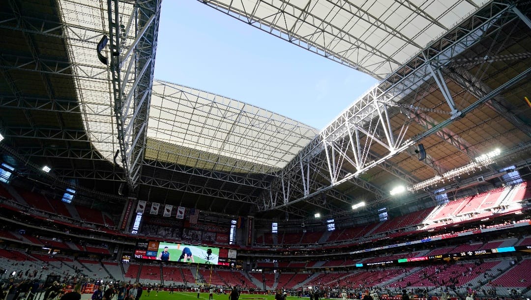 The roof opens at State Farm Stadium before the Arizona Cardinals and New Orleans Saints game during the first half of an NFL football game, Thursday, Oct. 20, 2022, in Glendale, Ariz. (AP Photo/Darryl Webb)