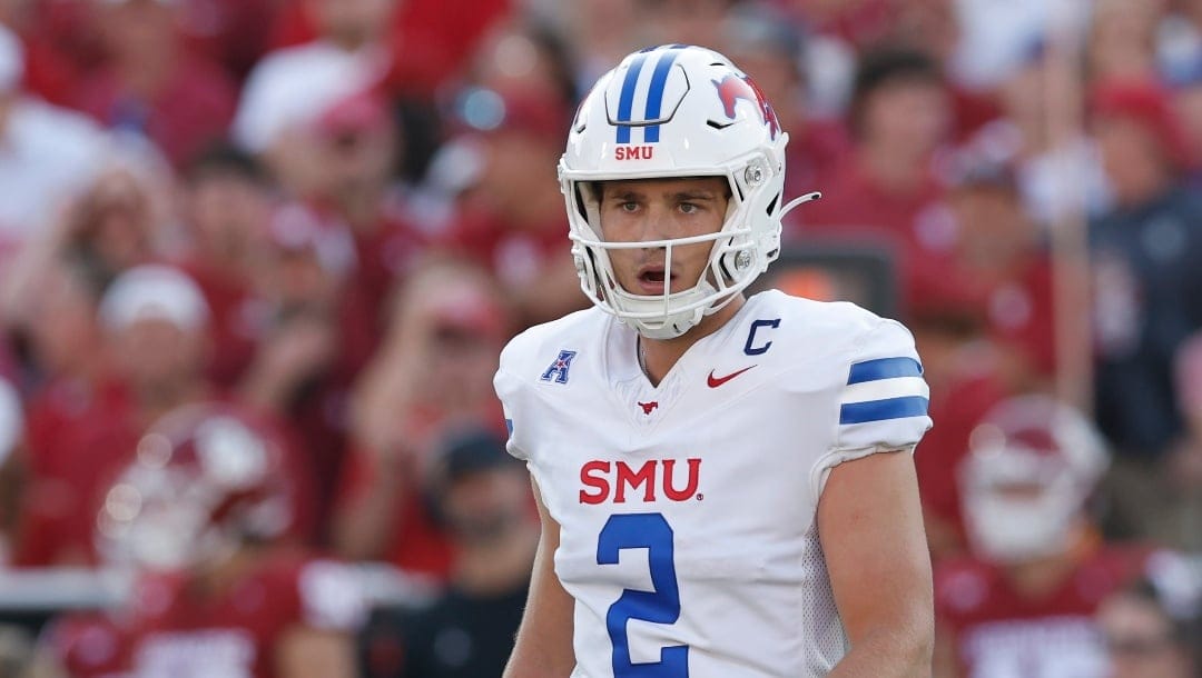 SMU quarterback Preston Stone (2) during the first half of an NCAA college football game against SMU, Saturday, Sept. 9, 2023, in Norman, Okla. (AP Photo/Alonzo Adams)