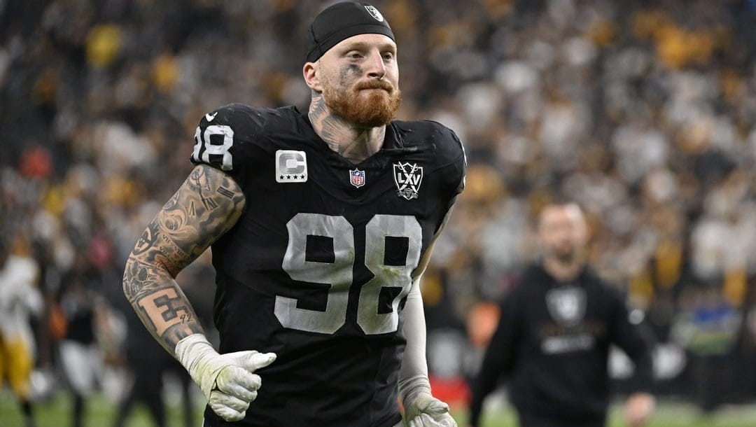 Las Vegas Raiders defensive end Maxx Crosby jogs off the field after an NFL football game against the Pittsburgh Steelers, Sunday, Oct 13, 2024, in Las Vegas.