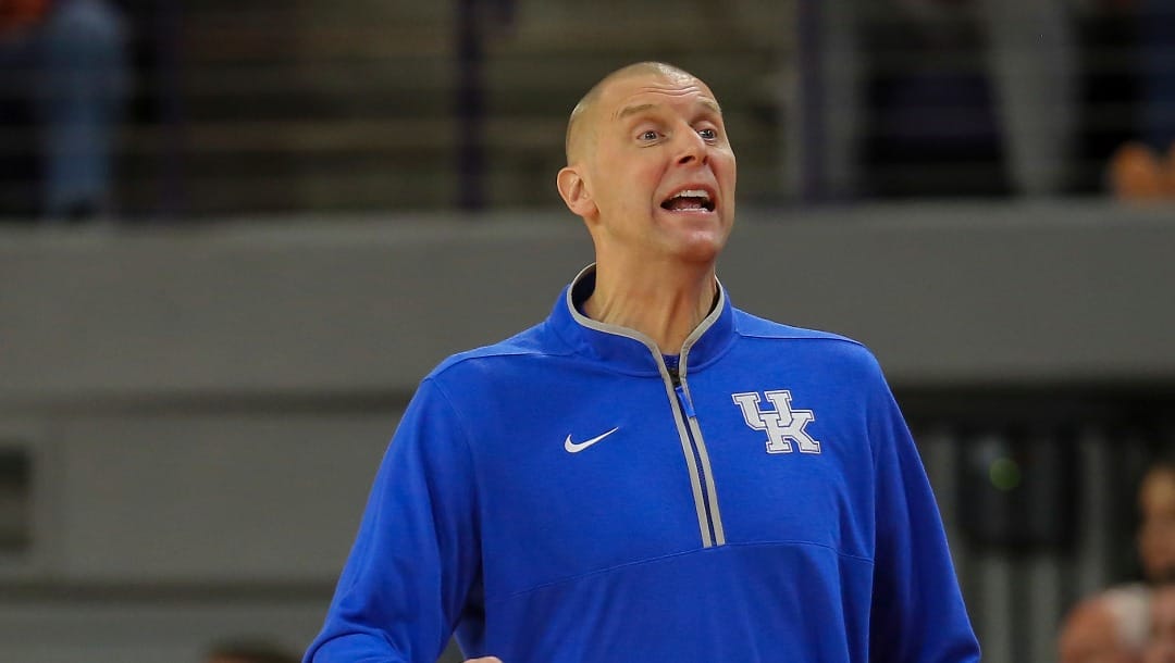 Kentucky head coach Mark Pope gives instructions during the first half of an NCAA college basketball game against Clemson Tuesday, Dec. 3, 2024, in Clemson, S.C. (AP Photo/Artie Walker Jr.)