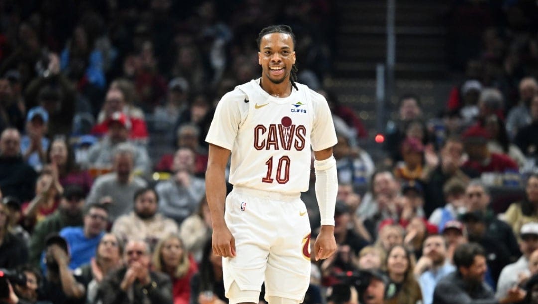 CLEVELAND, OHIO - JANUARY 20: Darius Garland #10 of the Cleveland Cavaliers reacts during the second quarter against the Phoenix Suns at Rocket Mortgage Fieldhouse on January 20, 2025 in Cleveland, Ohio. NOTE TO USER: User expressly acknowledges and agrees that, by downloading and or using this photograph, User is consenting to the terms and conditions of the Getty Images License Agreement.