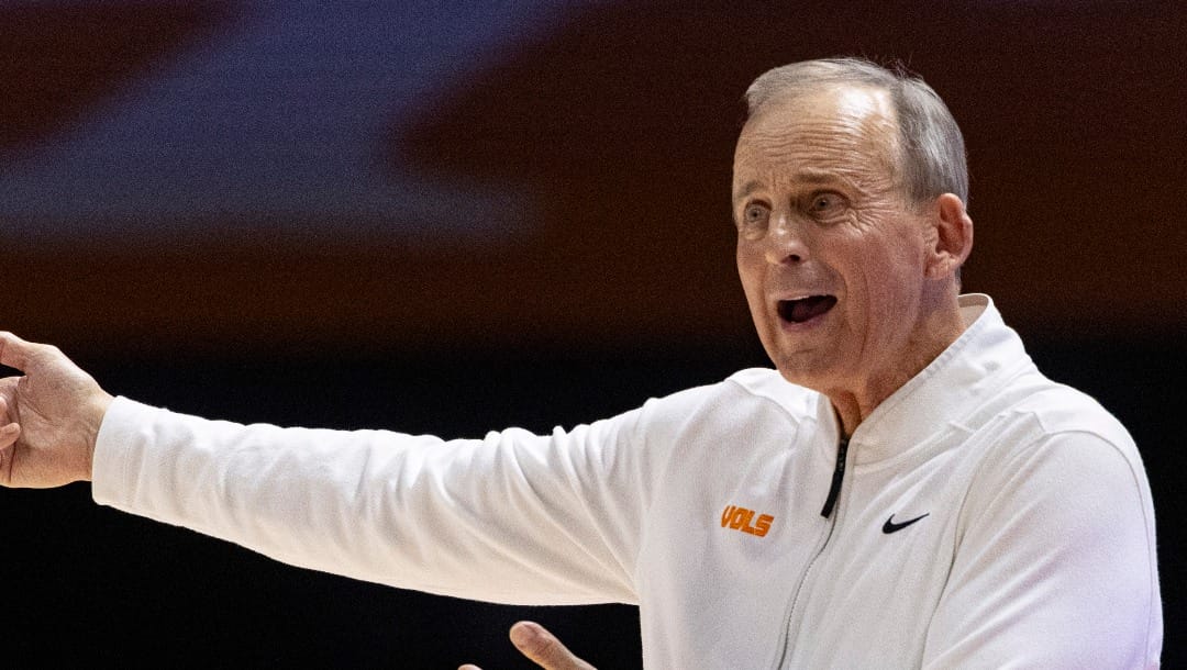 Tennessee head coach Rick Barnes reacts to a play during the second half of an NCAA college basketball game against Georgia, Wednesday, Jan. 15, 2025, in Knoxville, Tenn. (AP Photo/Wade Payne)